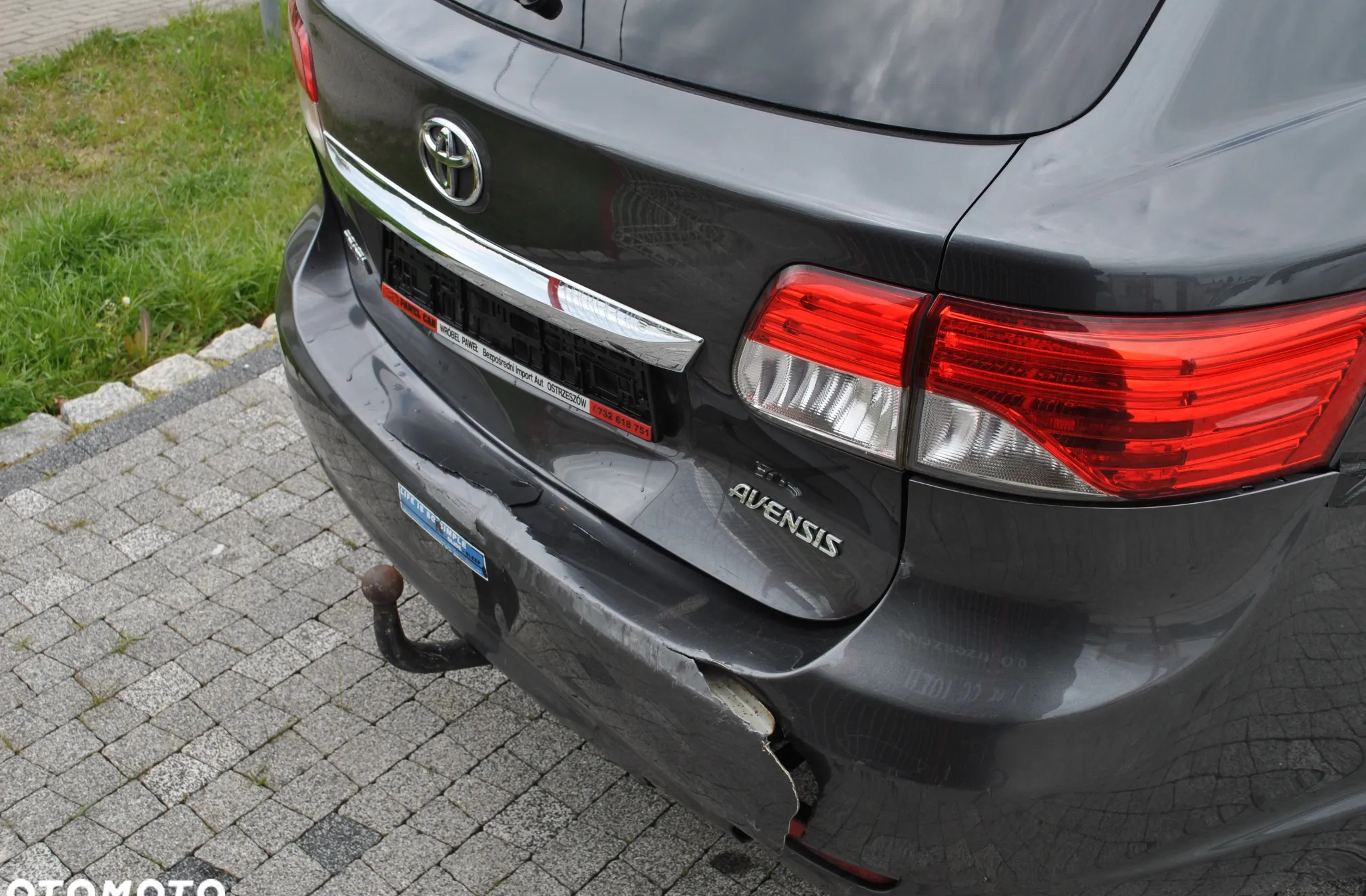 Toyota Avensis cena 25499 przebieg: 183807, rok produkcji 2012 z Nowe Warpno małe 466
